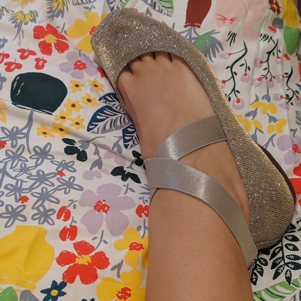 Jessica Simpson sparkly ballet flats